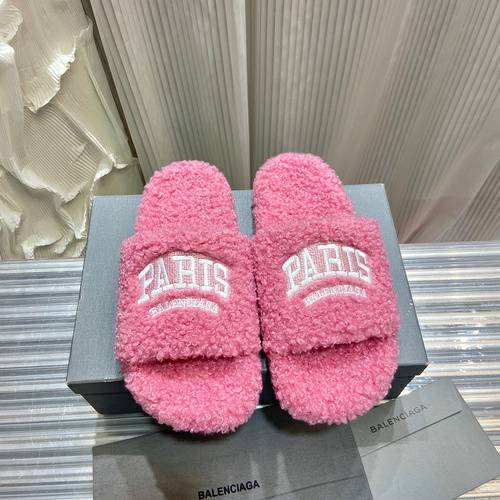 Picture of Balenciaga Shoes Women _SKUfw121164629fw